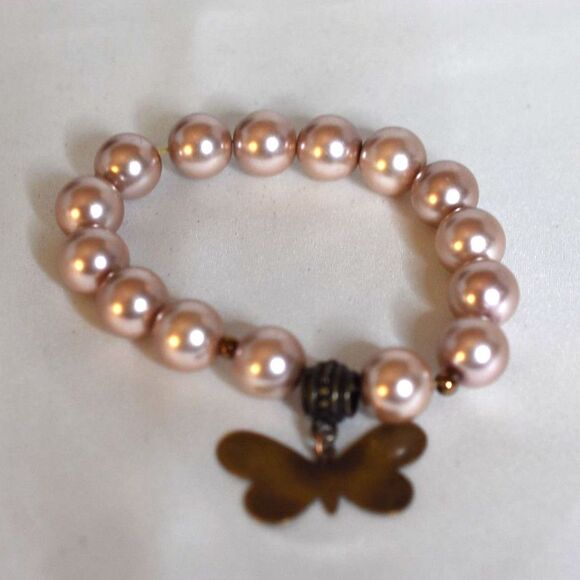 Vintage Cottagecore Large Pink Faux Pearl Copper Butterfly 6" Stretch Bracelet - Picture 1 of 2
